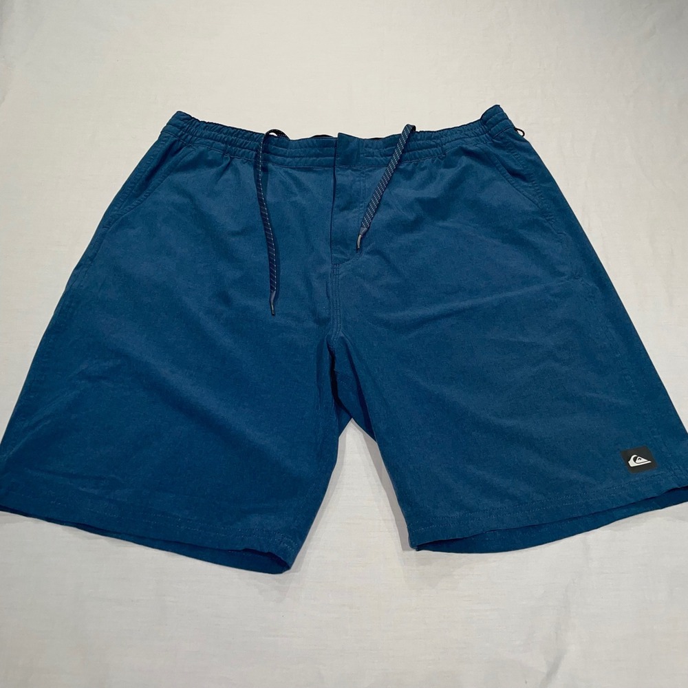 Quiksilver Waterman Collection Mens XXL Blue Hybrid Shorts Stretch Drawstring